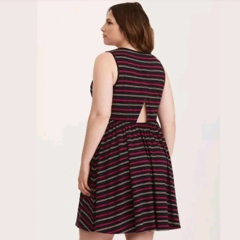 Torrid Open Back Striped Jersey Dress 1 New XL